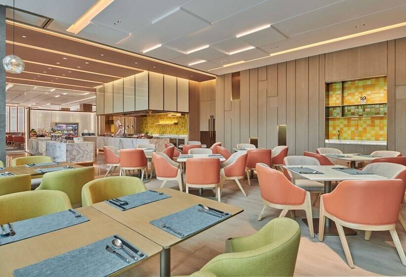 هتل Hilton Garden Inn Shenzhen Guangming