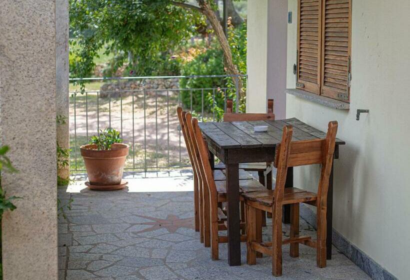 فندق Turismo Rurale Cudacciolu