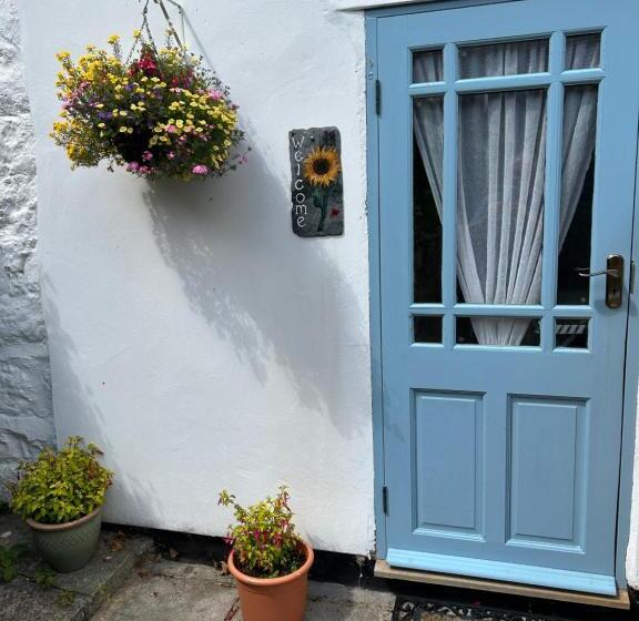 Y Felin Bed And Breakfast And Smallholding