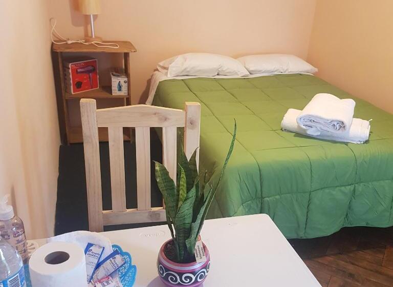 پانسیون Hostal Casa Amarilla Tecámac