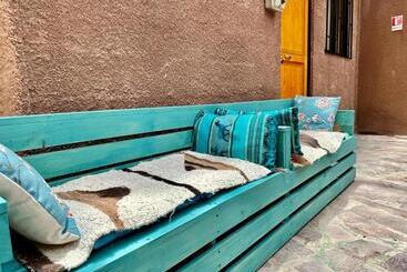 پانسیون Hostal Qachi Chentura