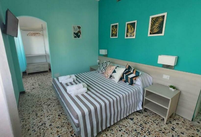 بنسيون La Terrazza Del Sole Guest House