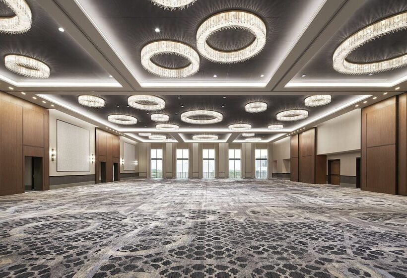 هتل Loews Coral Gables
