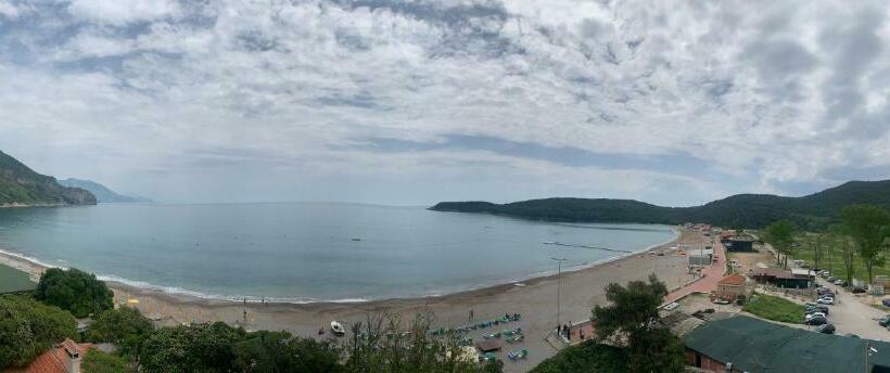 هتل Palma Jaz Budva