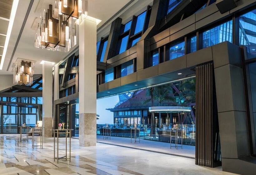 هتل The Langham, Gold Coast And Jewel Residences