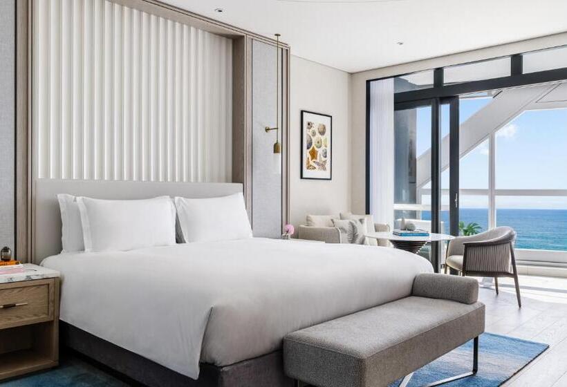 هتل The Langham, Gold Coast And Jewel Residences