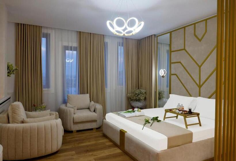 Mark Hotel Tirana