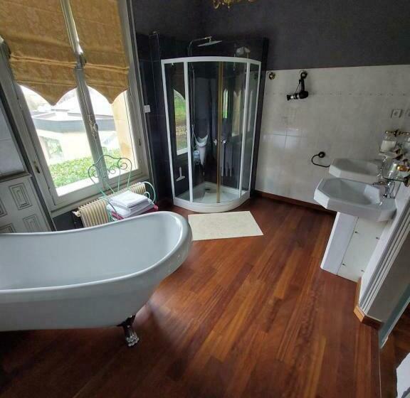 ホテル Domaine De Bertheauville