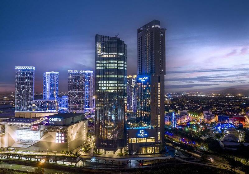 هتل Doubletree By Hilton Shah Alam I City