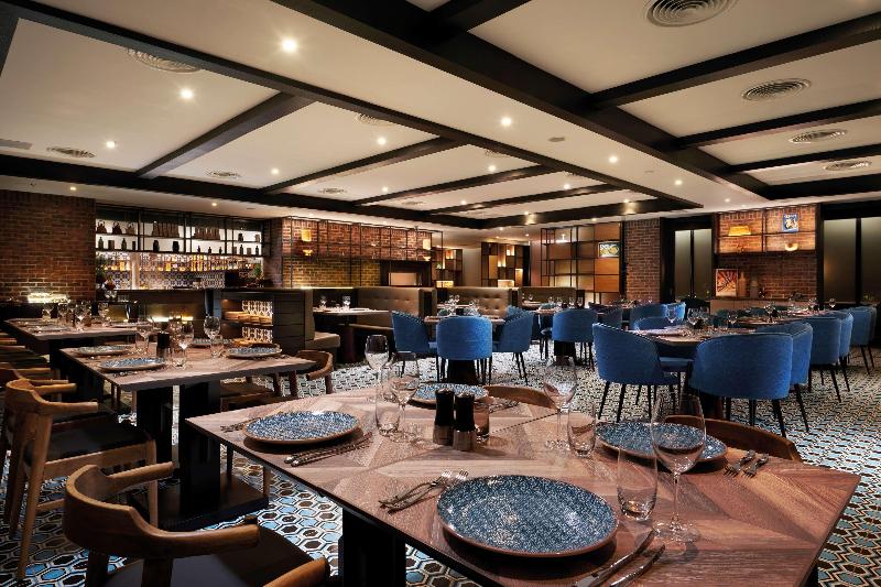 هتل Doubletree By Hilton Shah Alam I City