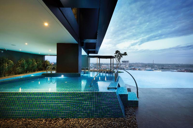 هتل Doubletree By Hilton Shah Alam I City