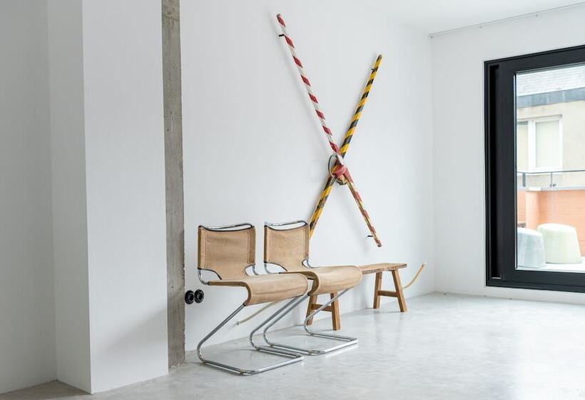 هتل Espace 43  Les 7 Chambres