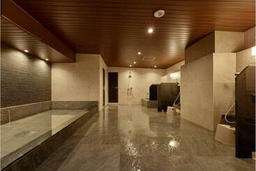 هتل Resh Tottori Ekimae Vacation Stay 47414v