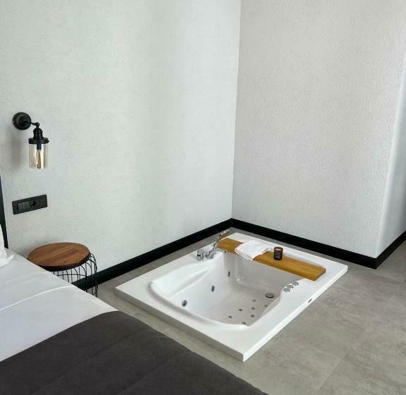Primus Otel