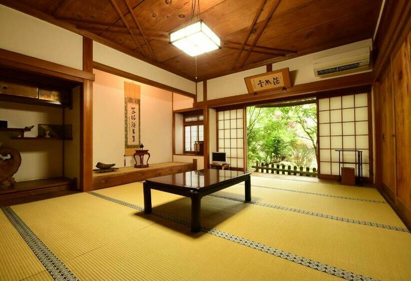 ریوکان 高野山 宿坊 大明王院  Koyasan Shukubo Daimyououin