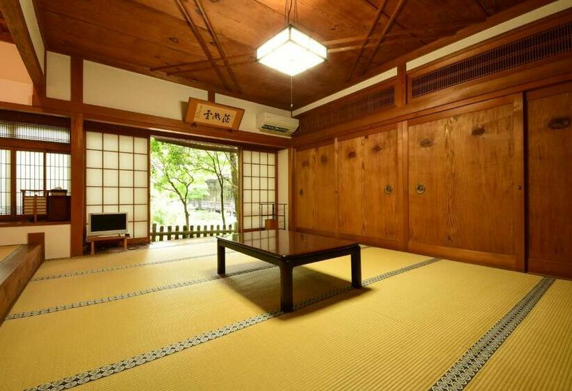 ریوکان 高野山 宿坊 大明王院  Koyasan Shukubo Daimyououin