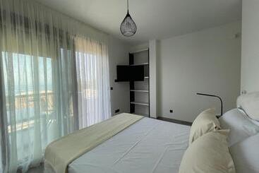 Villa Pine