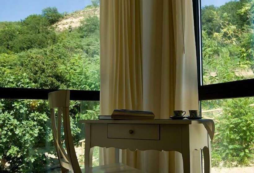 مبيت وإفطار Agriturismo Il Falco