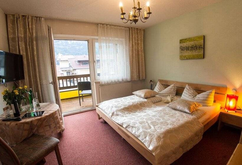 Bed and Breakfast Europa Pension Tirol