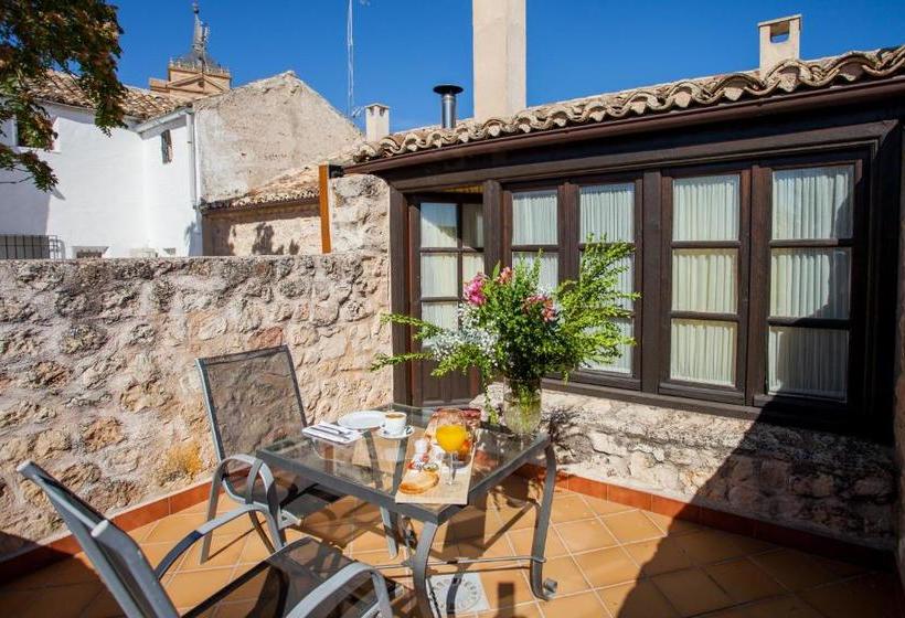Casa Palacio Uclés