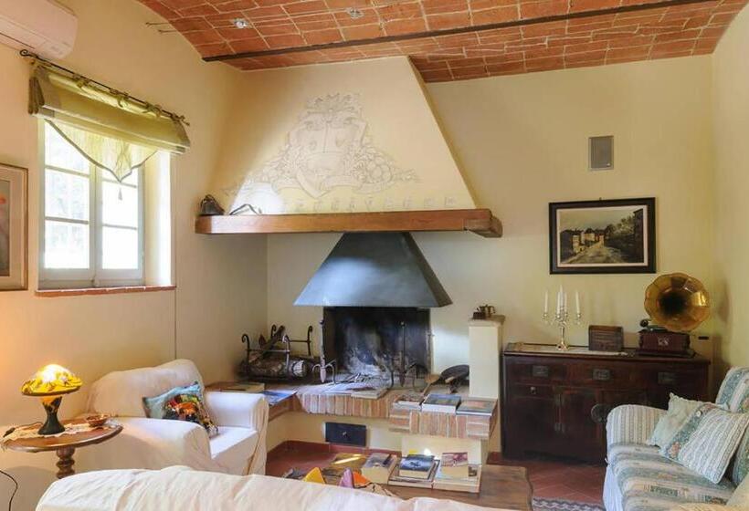 فندق Albergo Da Annita   Room Only
