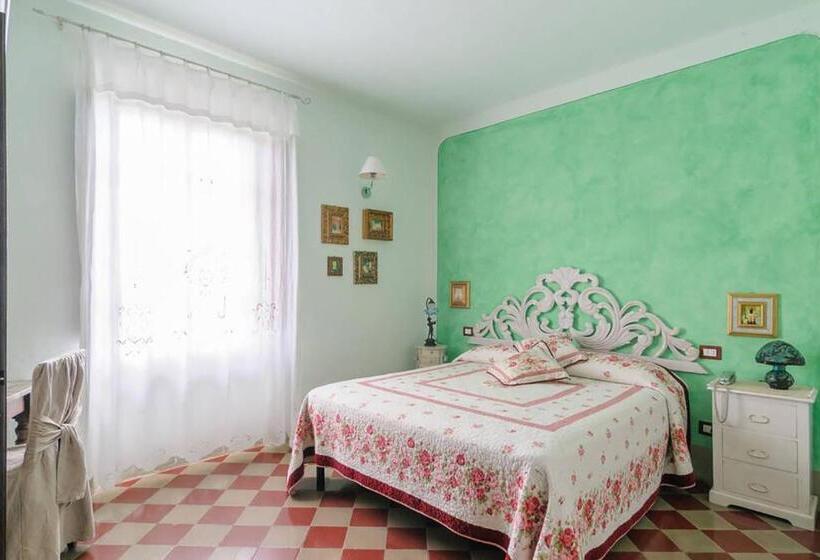 فندق Albergo Da Annita   Room Only