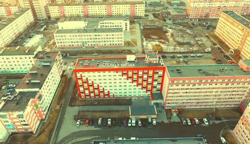 호텔 Amaks Polyarnaya Zvezda
