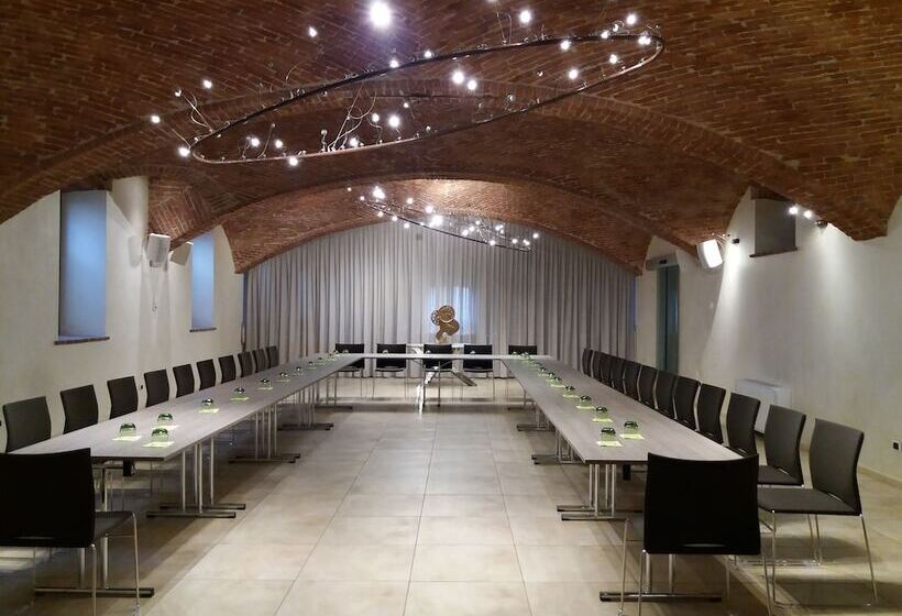 فندق Borgo Ramezzana Country House