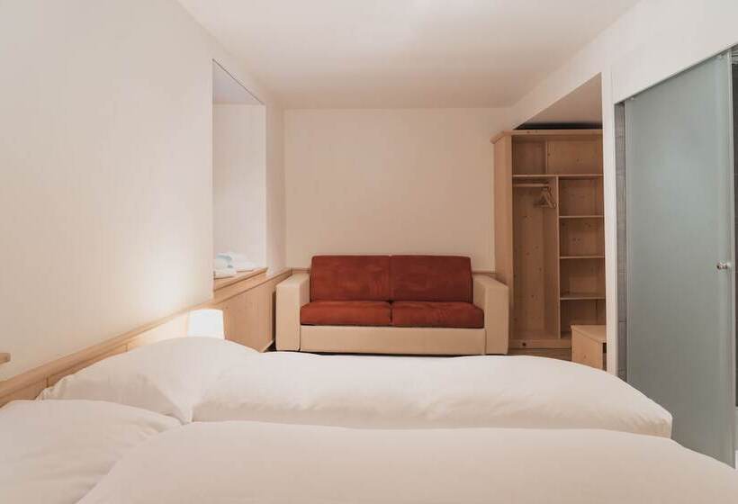 ホテル Brocco & Posta