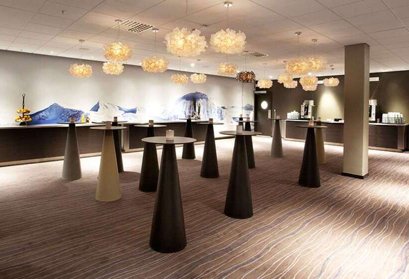 Clarion Hotel Sense