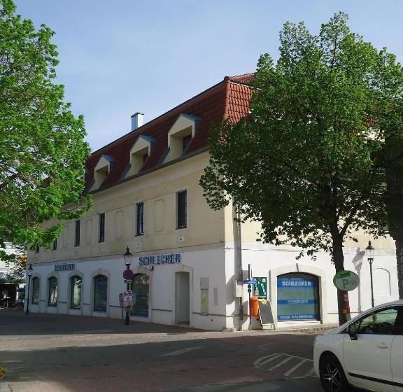 בית מלון כפרי Ferienwohnung Madlene