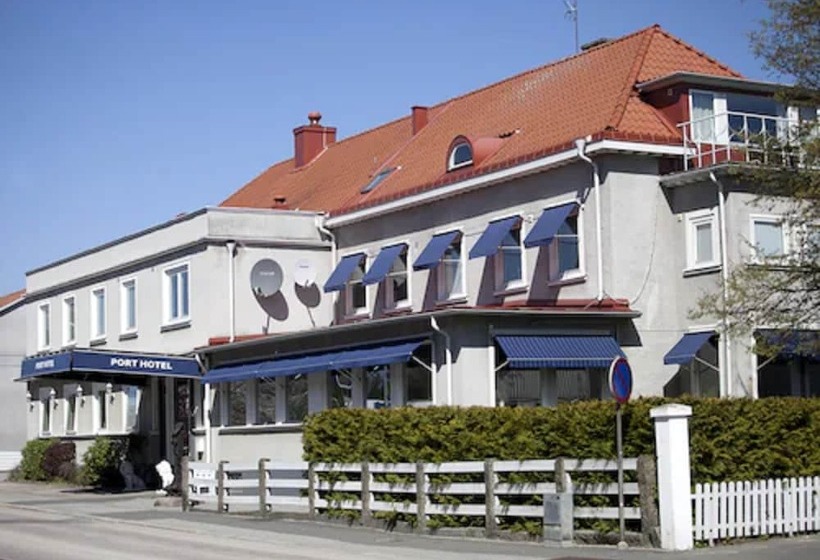 Hotelli Port