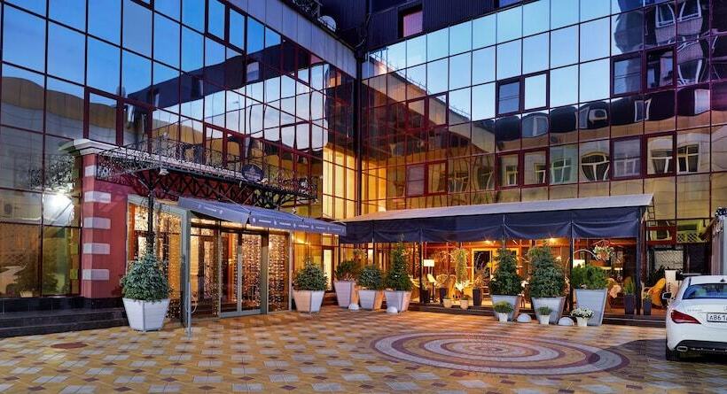 هتل Residence