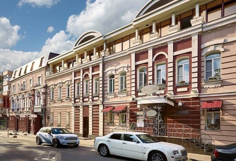 هتل Residence