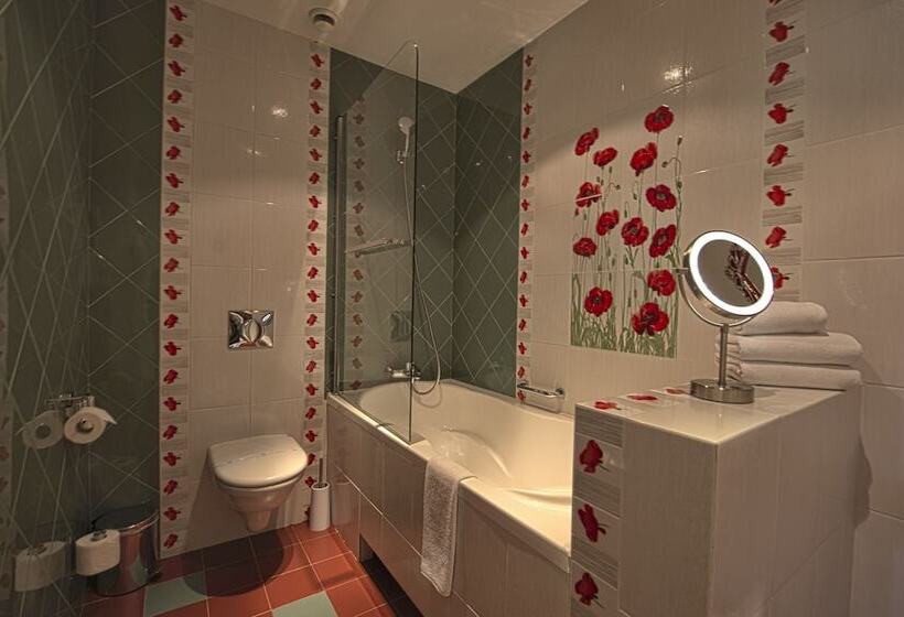 هتل Residence