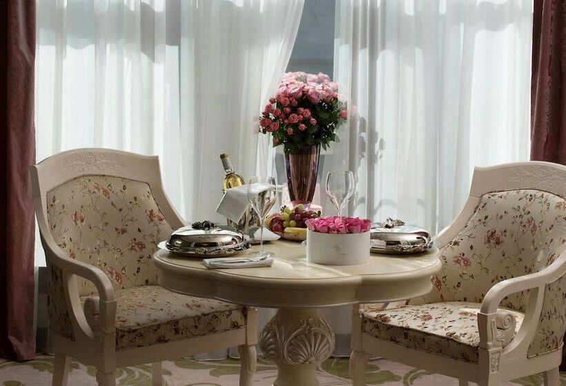 هتل Residence