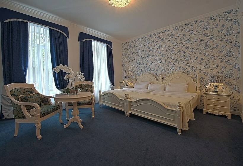 هتل Residence