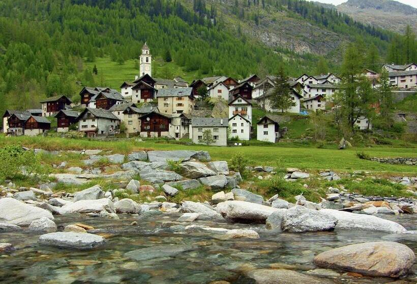 هتل Ristorante Walser