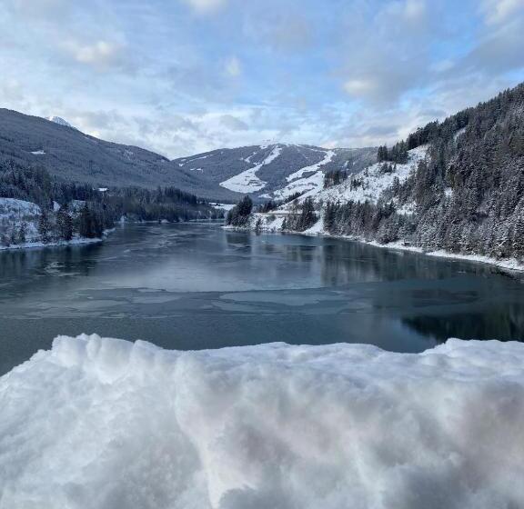 ホテル Seehof