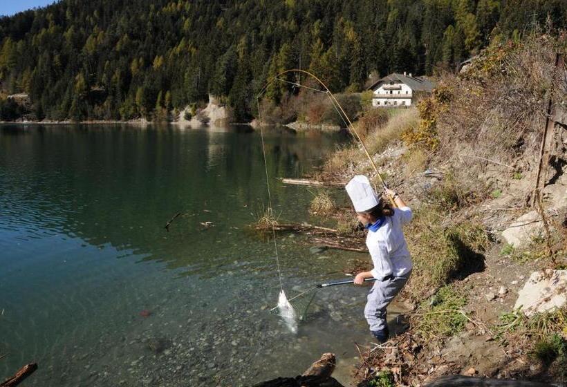 ホテル Seehof