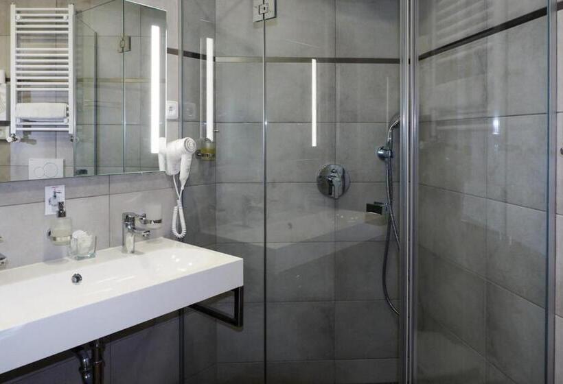 هتل Vacek Pod Věží