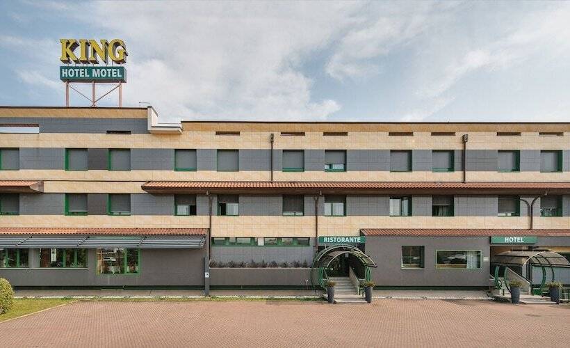 مُتل King, By R Collection Hotels