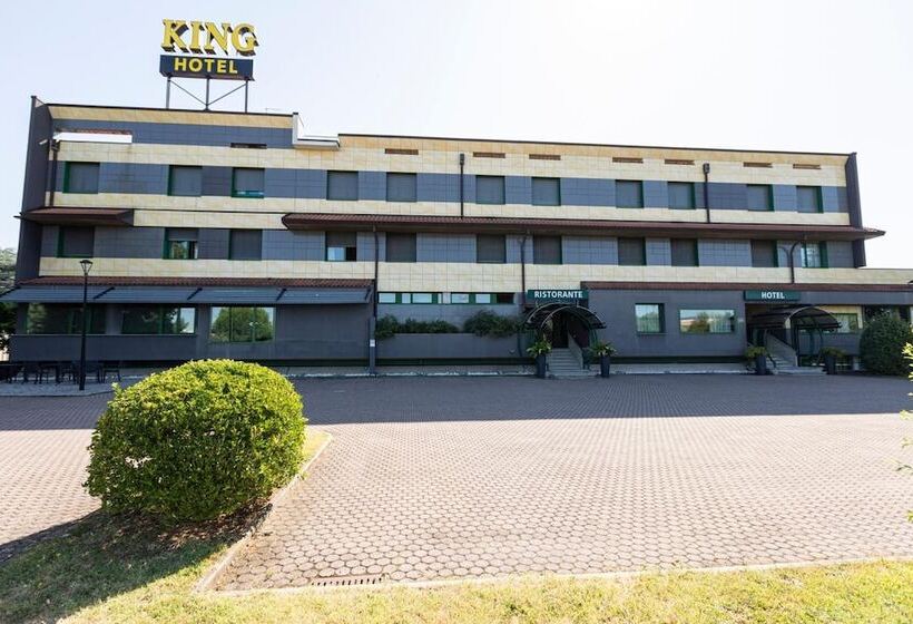 مُتل King, By R Collection Hotels