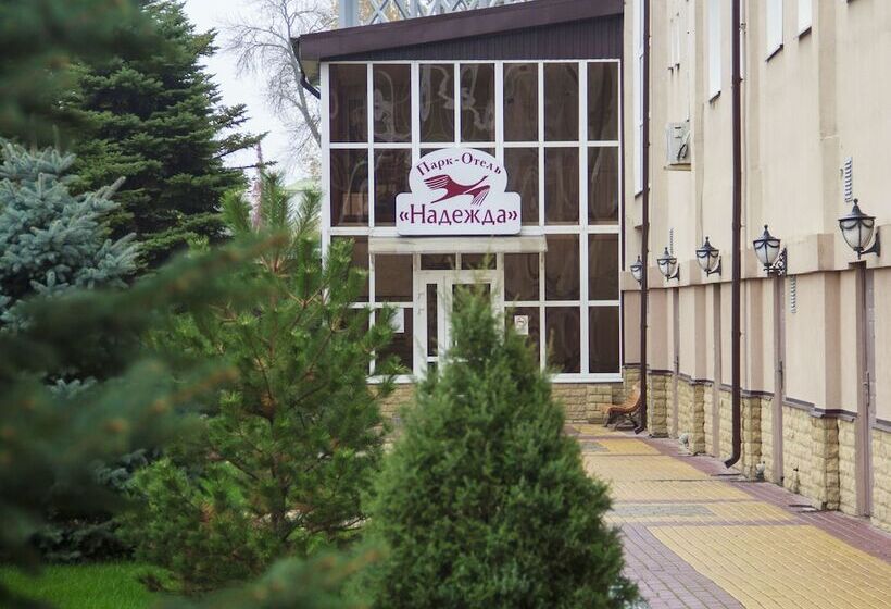 Park Hotel Nadezhda