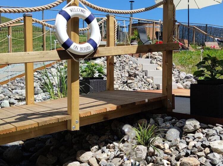 ペンション Gasthaus Alpina