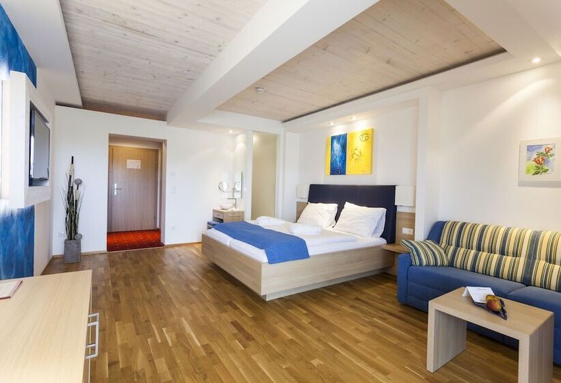 ペンション Joglland Hotel Prettenhofer