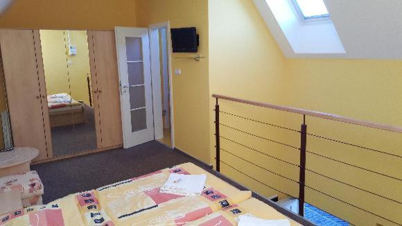 膳宿费 Penzion Villa Rozárka