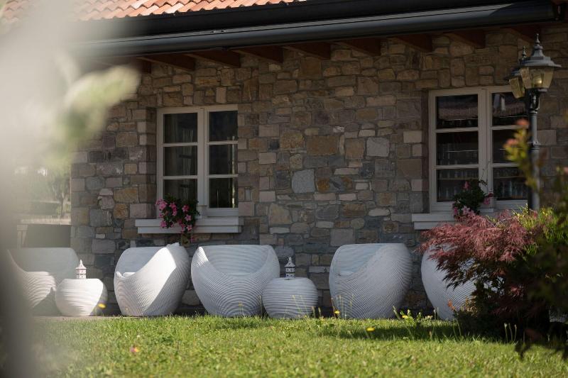 T Ami Hotel Resort Spa
