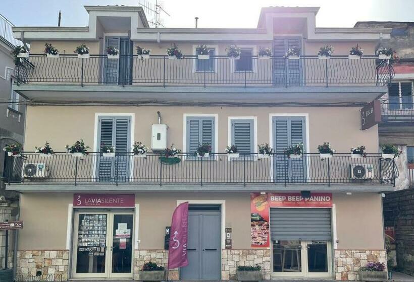 B&b Dell Infopoint La Via Silente