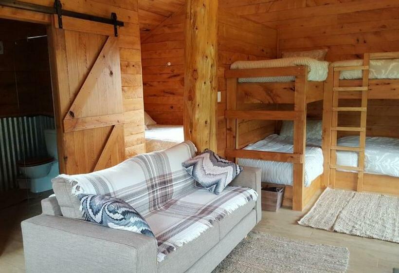 צימר Rustic Hut Bush Retreat